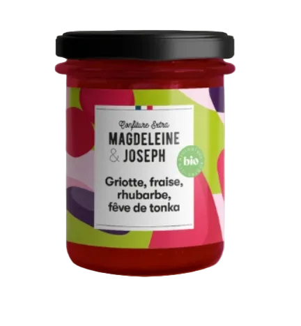 Confiture de griotte, fraise, rhubarbe et fève de tonka